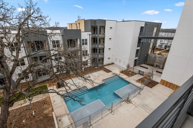 Building Photo - 4801 Springdale Rd