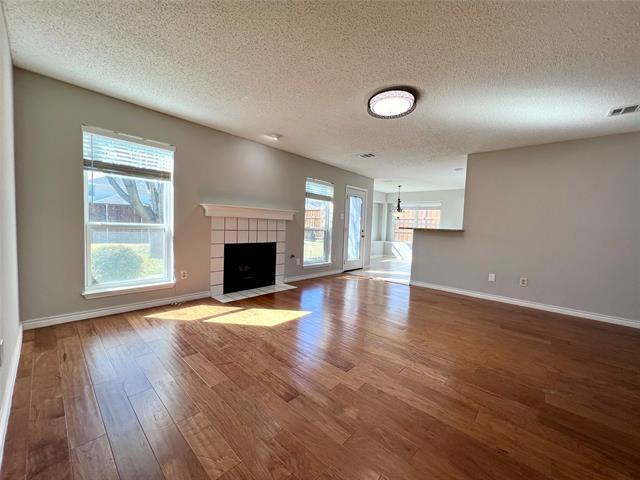 Building Photo - 814 Clearlake Dr