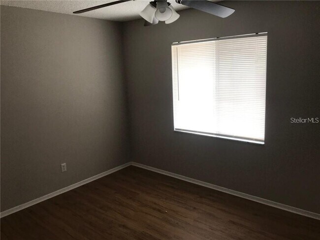 Building Photo - 5502 Pokeweed Ct