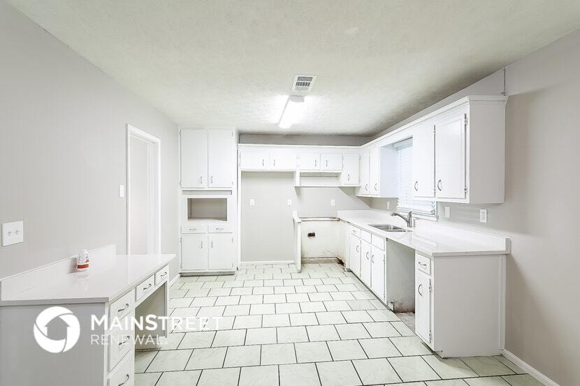 Building Photo - 3789 Saddle Ridge Dr SW