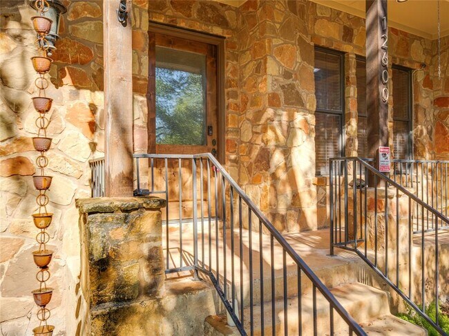 Building Photo - 12600 River Bend