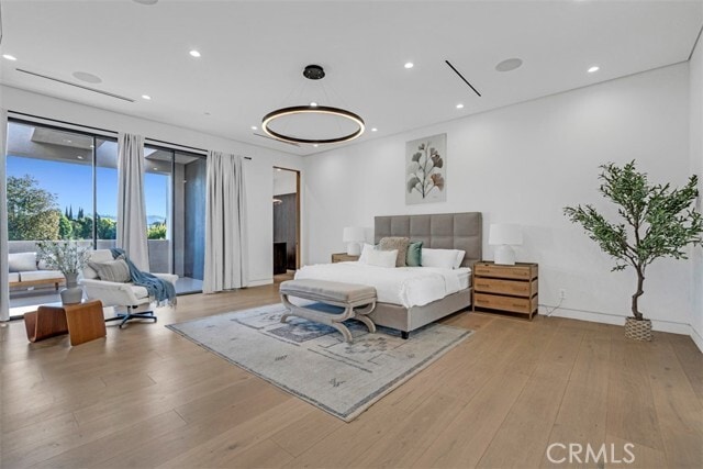 Building Photo - 13016 Chandler Blvd