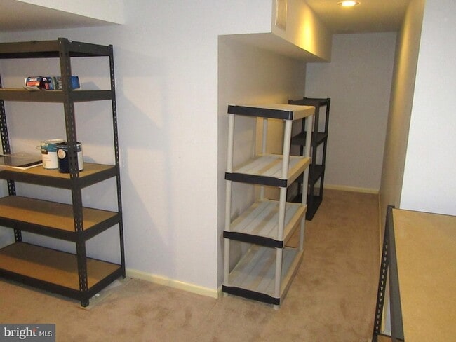 Building Photo - 138 Megan Dr