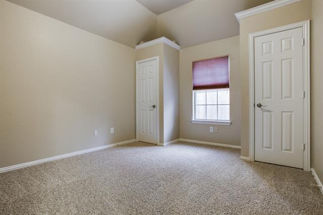 Building Photo - 5113 Teddington Park Dr