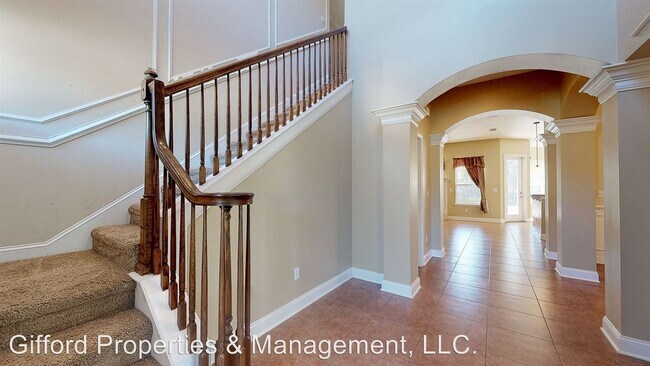 Building Photo - 4 br, 3.5 bath House - 595 Saddlestone Drive
