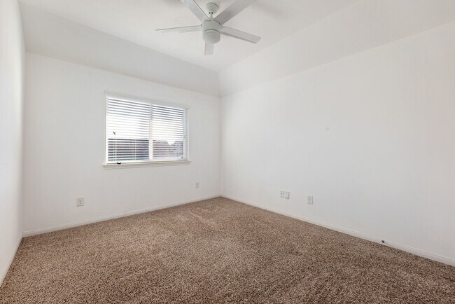 Building Photo - 30802 Lavender Trace Dr