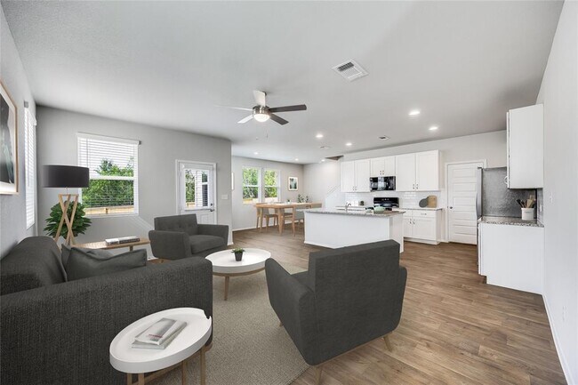 Building Photo - 2617 Paragon Fox Dr