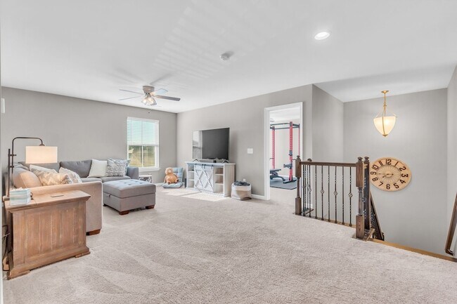 Building Photo - 6930 Wellsford Ln