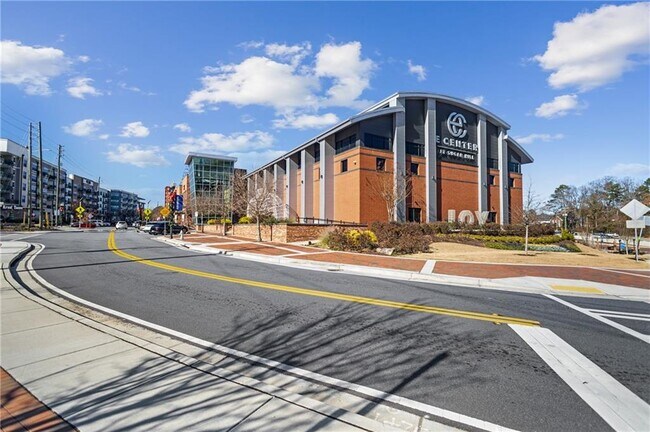 Building Photo - 1230 Ainsworth Alley