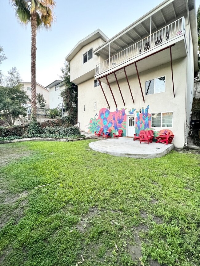 Building Photo - Rooms for rent in San Diego homes near San...
