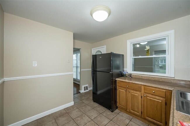 Building Photo - 9906 Calumet Dr