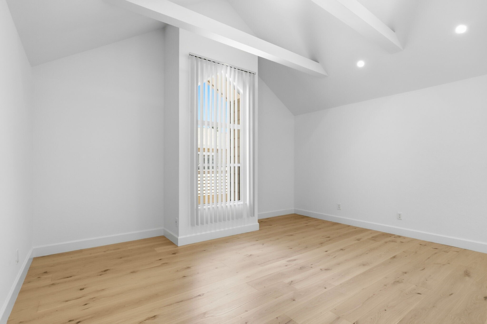 Building Photo - 1104 Lautrec Ter