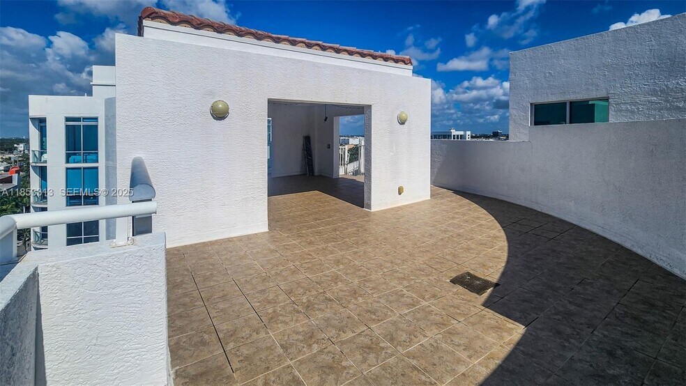 Building Photo - 3131 NE 188th St