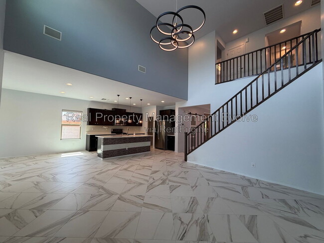 Building Photo - 5164 W Quail Track Dr