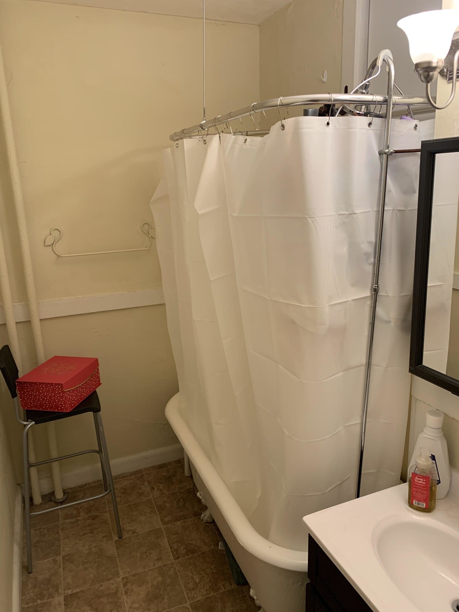 Building Photo - 216C South St