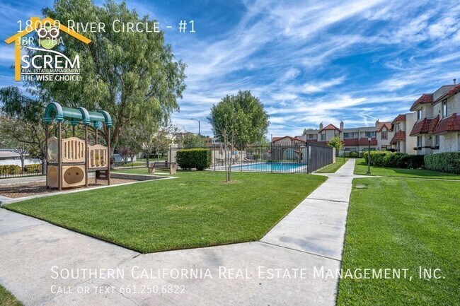 Building Photo - 18009 River Cir