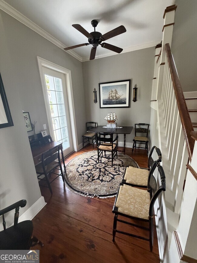 Building Photo - 102 Riverfront Cir