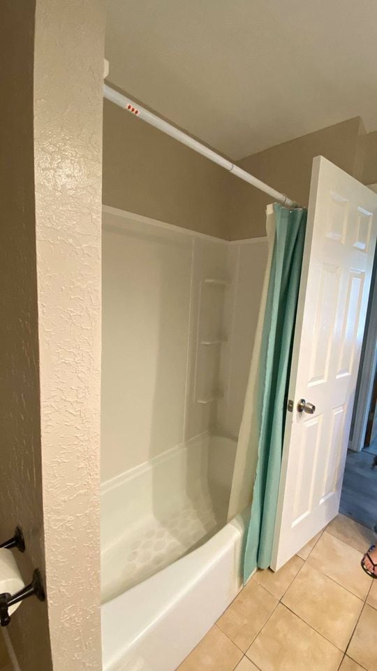 Building Photo - 8240 S Marion View Cir