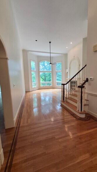 Building Photo - 4413 Turnberry Cir