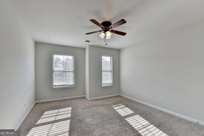 Building Photo - 5535 Lightheart Ct