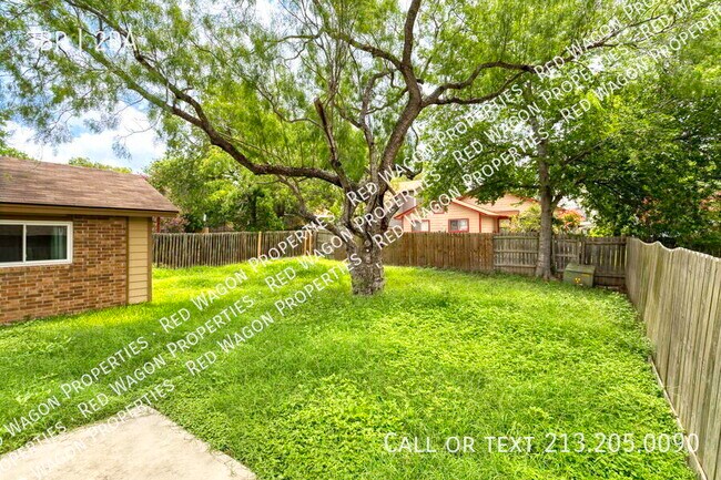 Building Photo - 7130 Elm Trail Dr