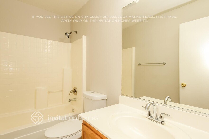Building Photo - 11912 W Scotts Dr