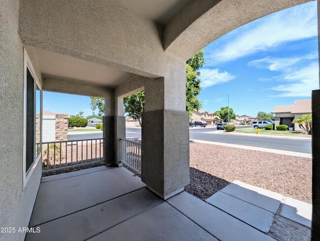 Building Photo - 3990 N 143rd Ln