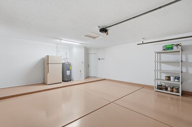 Building Photo - 4 Bed Home in Scottsdale Quarter!!