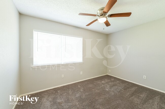 Building Photo - 13630 Alon Ln