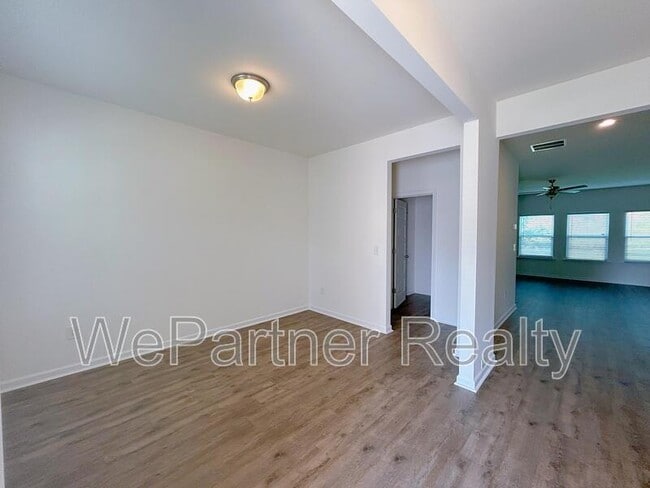 Building Photo - 1831 Campbell Oaks Dr
