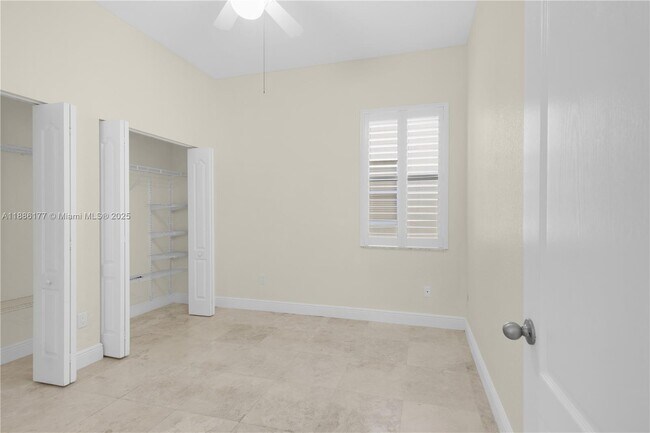 Building Photo - 4108 NE 22nd St