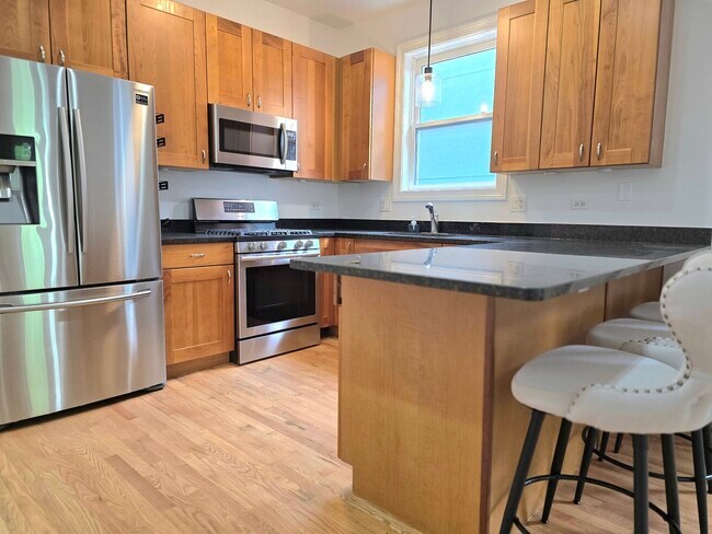 Building Photo - 1229 N Campbell Ave