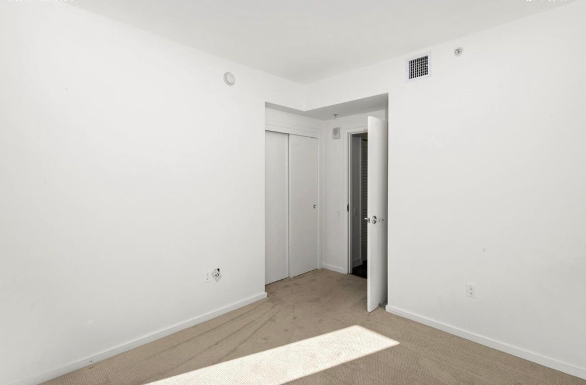 Building Photo - 321 10th Ave