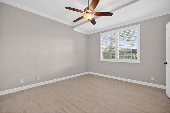 Building Photo - 160 Village Blvd