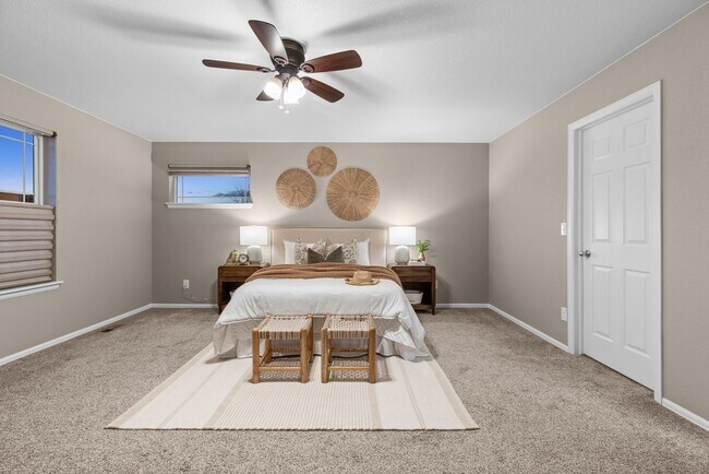 Building Photo - Beautifully Upgraded 3-Bedroom Home in Prairie Village with Finished Basement