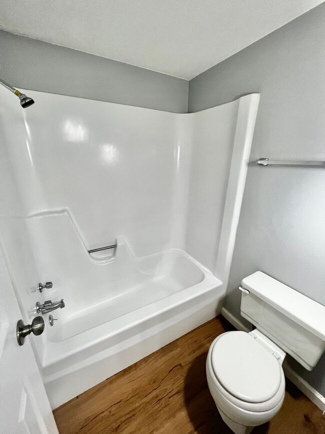 Building Photo - Myers Court