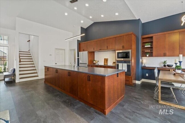 Building Photo - 12580 W Mardia St