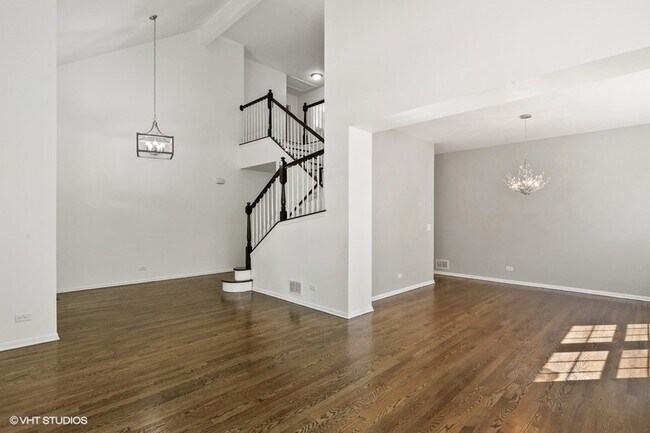 Building Photo - 1851 Olympic Dr