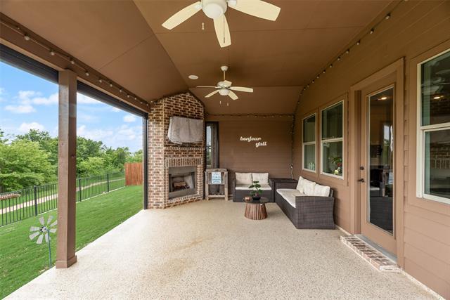 Building Photo - 2112 Benjamin Creek Dr