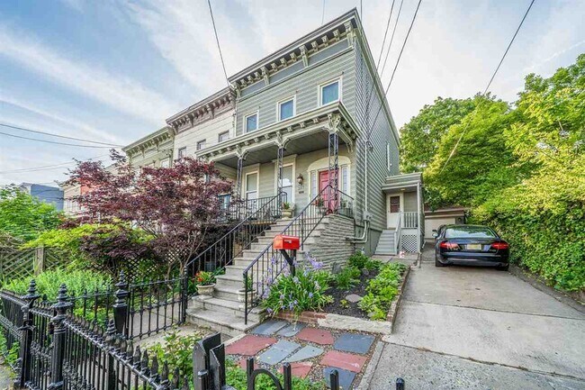 343 Webster Ave 343 Webster Ave - 343 Webster Ave Jersey City Nj Building Photo 