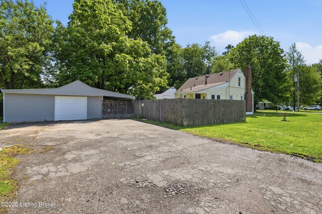 Building Photo - 1219 Becker Ave