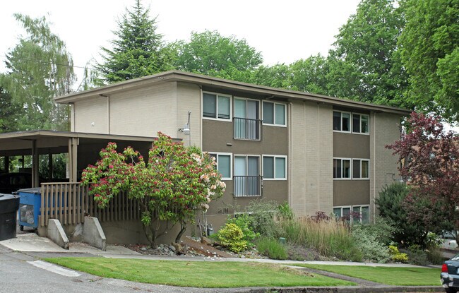 Building Photo - Elmwood Condos