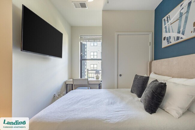 Building Photo - 11221 Synergy Dr