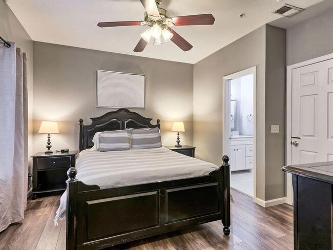 Building Photo - 4545 Wheaton Dr