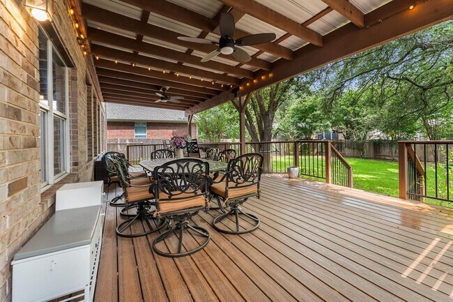 Building Photo - 15150 Galena Dr