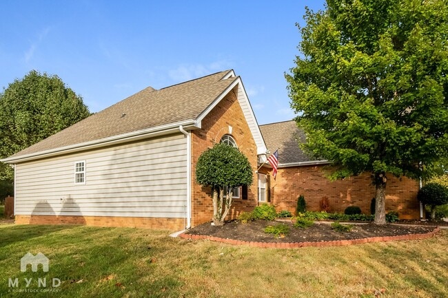 Building Photo - 4601 Rocky Meadow Way