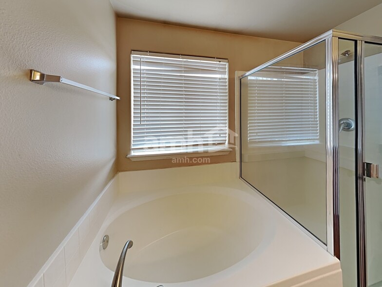 Building Photo - 1257 N Forty Niner Ave