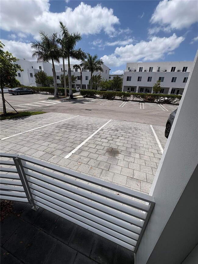 Building Photo - 6450 NW 102nd Ct