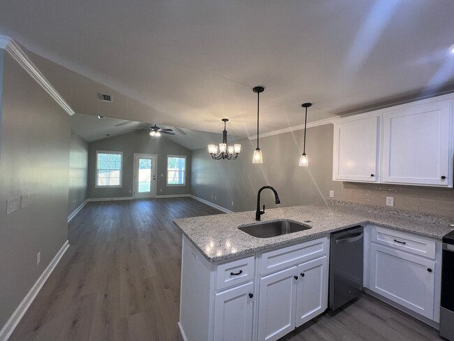 Building Photo - Available April!