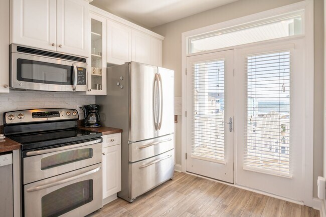 Building Photo - PLAN AND SECURE YOUR WINTER GETAWAY NOW, W...